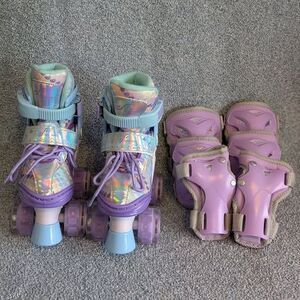 Sportneer Kids Roller Skates Adjustable Four Sizes 26-29 US 8-12 Protective Gear